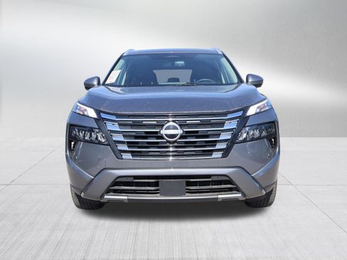 Used 2025 Nissan Rogue SL w/ Tech Package AWD/4WD image 2