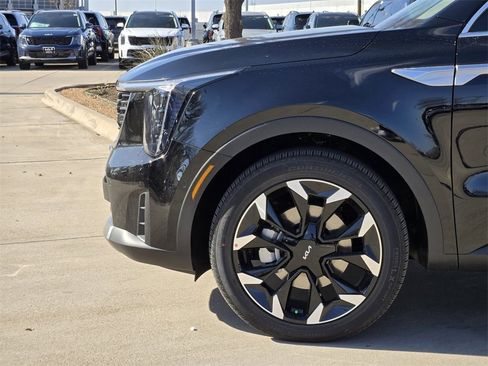 New 2026 Kia Sorento SX image 5