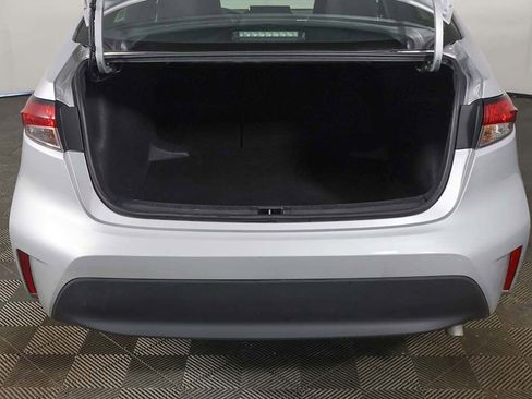 Used 2023 Toyota Corolla LE FWD image 16