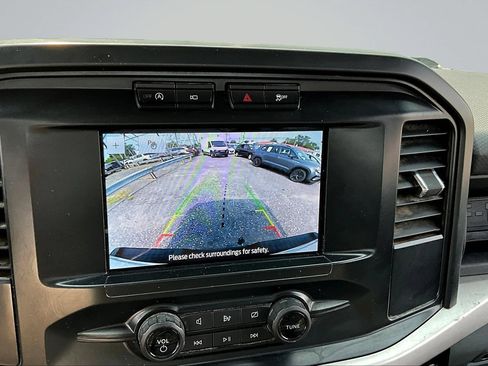 Used 2022 Ford F150 XL w/ Trailer Tow Package RWD image 10
