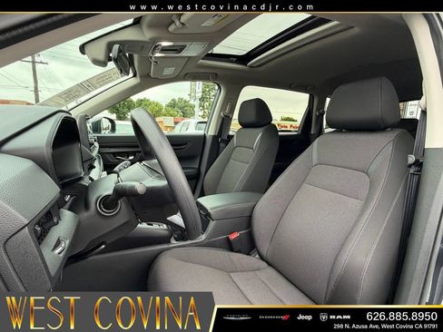 Used 2025 Honda CR-V EX image 26