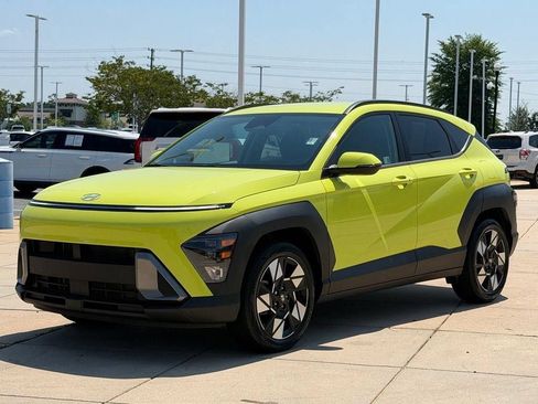 Used 2024 Hyundai Kona SEL FWD image 8