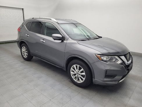Used 2017 Nissan Rogue SV w/ SV Premium Package FWD image 11