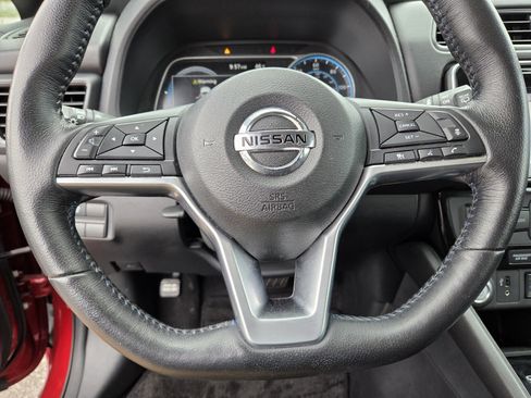 Used 2018 Nissan Leaf SV w/ SV All Weather Package image 7