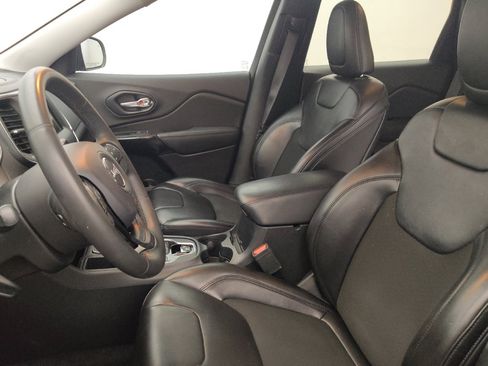 Used 2020 Jeep Cherokee Latitude Plus FWD image 17