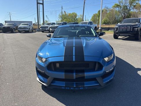 Used 2020 Ford Mustang Shelby GT350 w/ Technology Package image 8