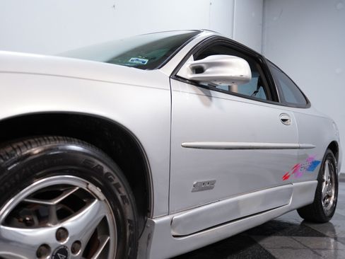 Used 2000 Pontiac Grand Prix GTP w/ Opt Pkg FWD image 18