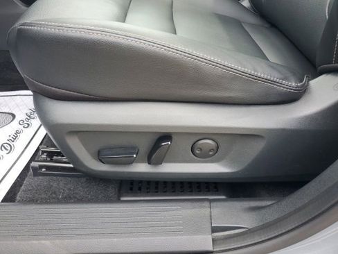 Certified 2023 Nissan Rogue SL AWD/4WD image 27