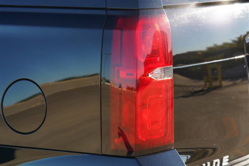 Used 2018 Chevrolet Tahoe LT AWD/4WD image 36