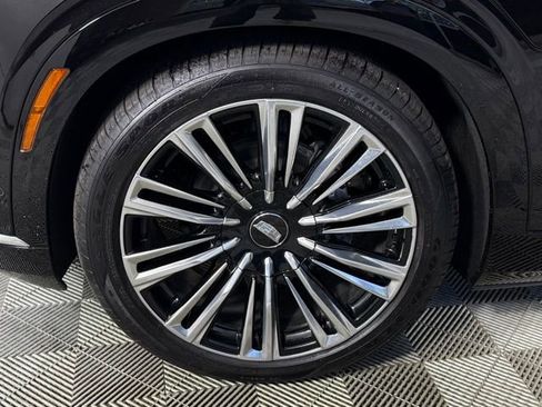 New 2026 Cadillac Vistiq Premium Luxury AWD/4WD image 12