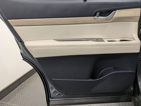 Used 2022 Hyundai Palisade SEL w/ 8P Bench Seat Package image 21