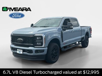 New 2025 Ford F350 Lariat w/ Black Appearance Package