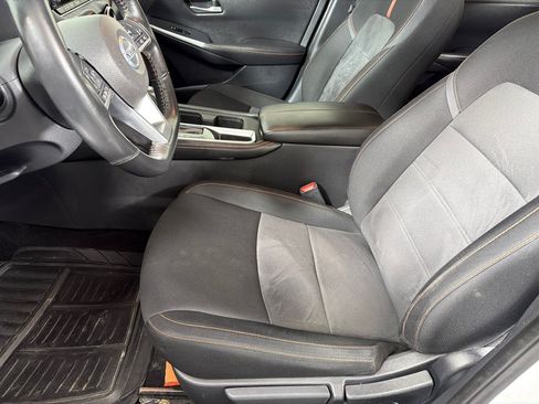 Used 2022 Nissan Sentra SR FWD image 12