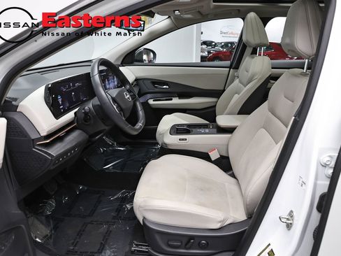 Used 2023 Nissan Ariya FWD image 14