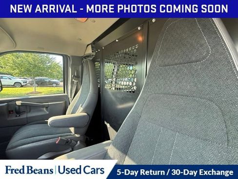 Used 2021 GMC Savana 2500 w/ Driver Convenience Package RWD image 23