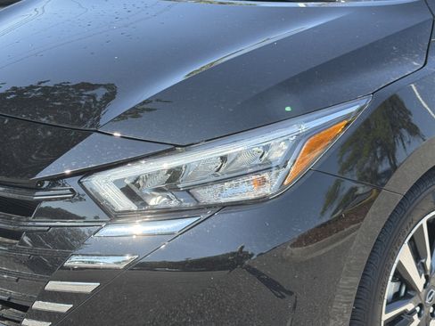 Used 2025 Nissan Versa S w/ S Plus Package FWD image 6
