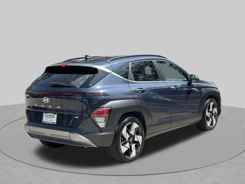 Used 2024 Hyundai Kona Limited FWD image 6