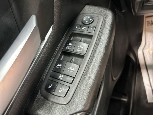 Used 2024 RAM 1500 Big Horn AWD/4WD image 29