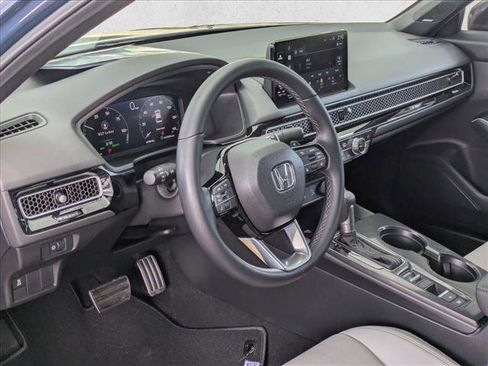 Certified 2025 Honda Civic Sport Touring image 10
