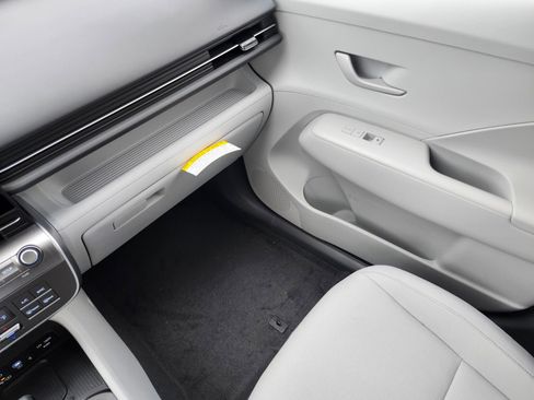New 2026 Hyundai Kona SEL Sport AWD/4WD image 15