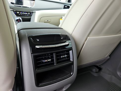 New 2025 Cadillac XT5 Premium Luxury w/ LPO, Floor Liner Package image 9