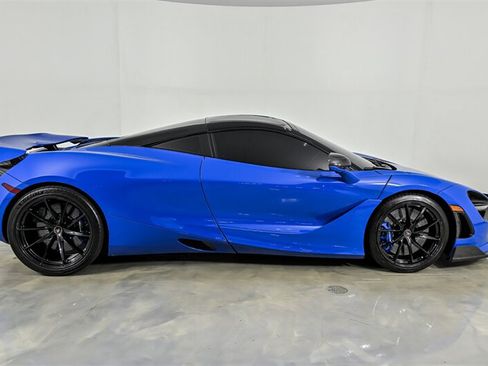 Used 2018 McLaren 720S RWD image 14