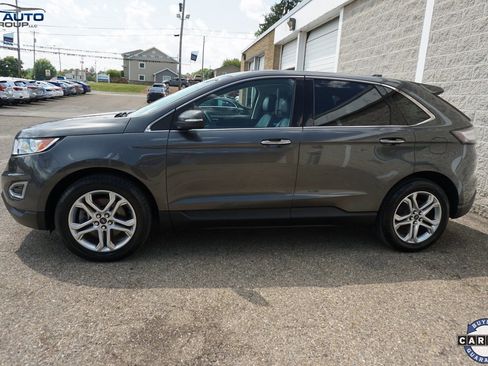 Used 2018 Ford Edge Titanium image 4