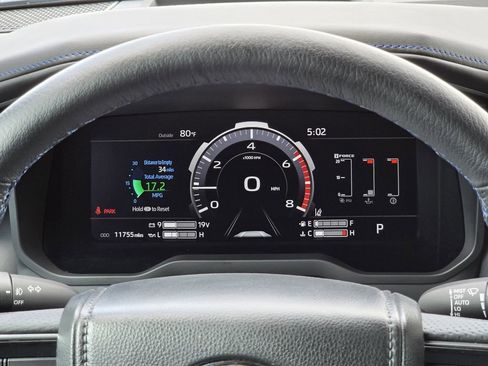 Used 2025 Toyota Tundra Platinum AWD/4WD image 15