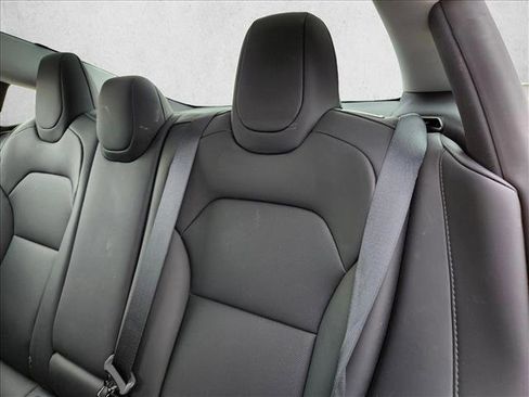 Used 2025 Tesla Model 3 Long Range image 19