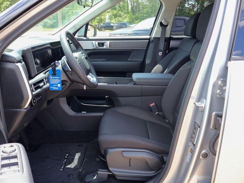 New 2026 Hyundai Santa Fe SE FWD image 7