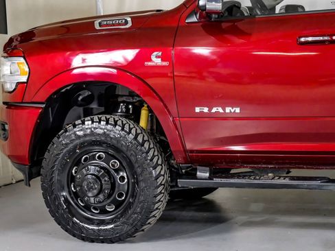 Used 2022 RAM 3500 Laramie image 12