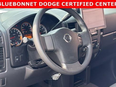 Used 2012 Nissan Titan SV image 10