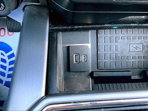 Used 2021 Ford F250 Platinum w/ Tremor Off-Road Package image 17