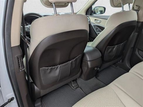 Used 2017 Hyundai Santa Fe Sport image 23