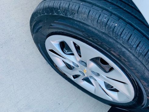 Used 2019 Chevrolet Cruze LS 4dr Sedan CVT image 29