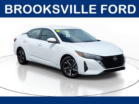 Used 2024 Nissan Sentra SV FWD image 1