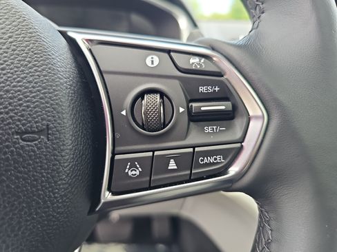 Certified 2026 Acura MDX FWD w/ Technology Package image 18