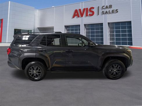 Used 2025 Toyota 4Runner SR5 image 5