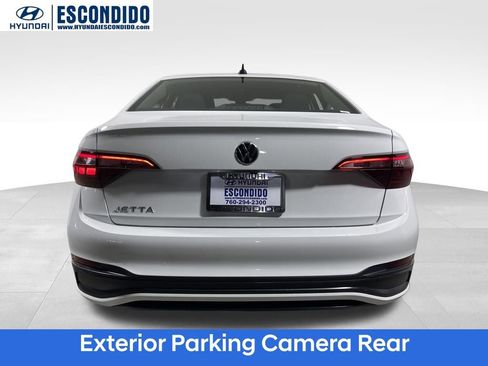 Used 2024 Volkswagen Jetta S image 4