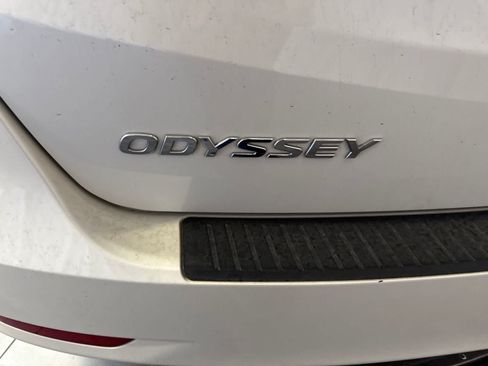 Used 2018 Honda Odyssey EX image 11