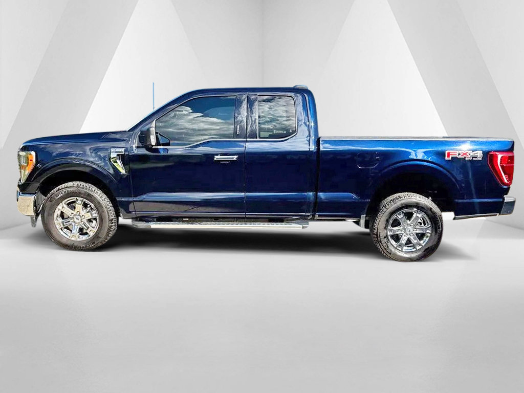 Used 2022 Ford F150 XLT w/ Equipment Group 301A Mid AWD/4WD image 4