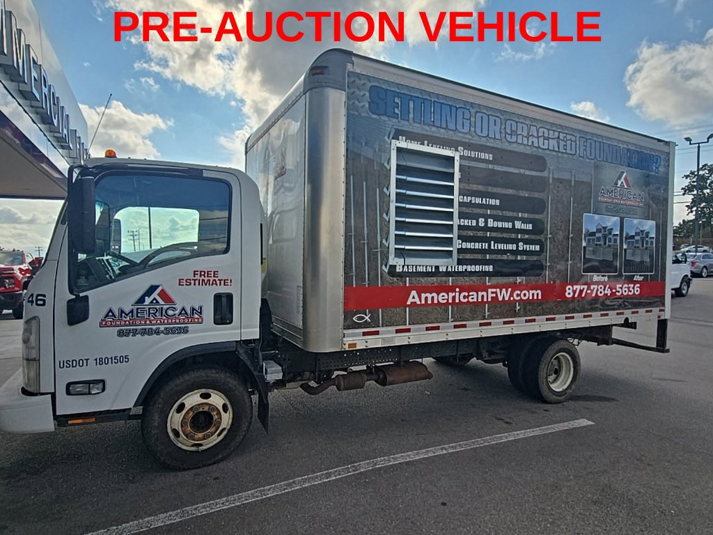 Used 2016 Isuzu NPR RWD image 2