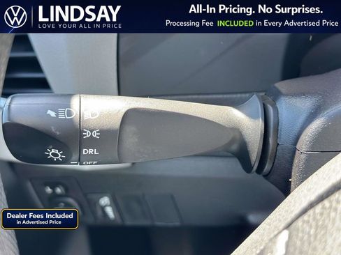 Used 2015 Toyota Corolla LE FWD image 22