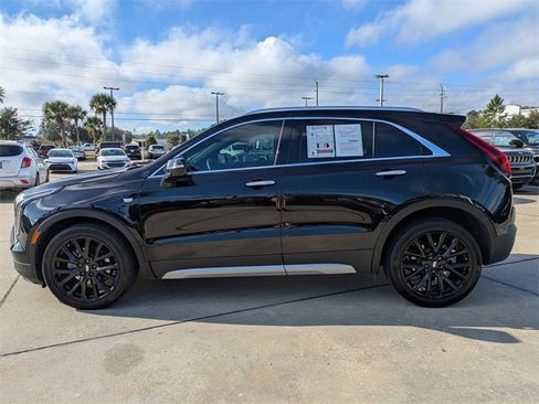 Used 2023 Cadillac XT4 Premium Luxury w/ Technology Package image 7