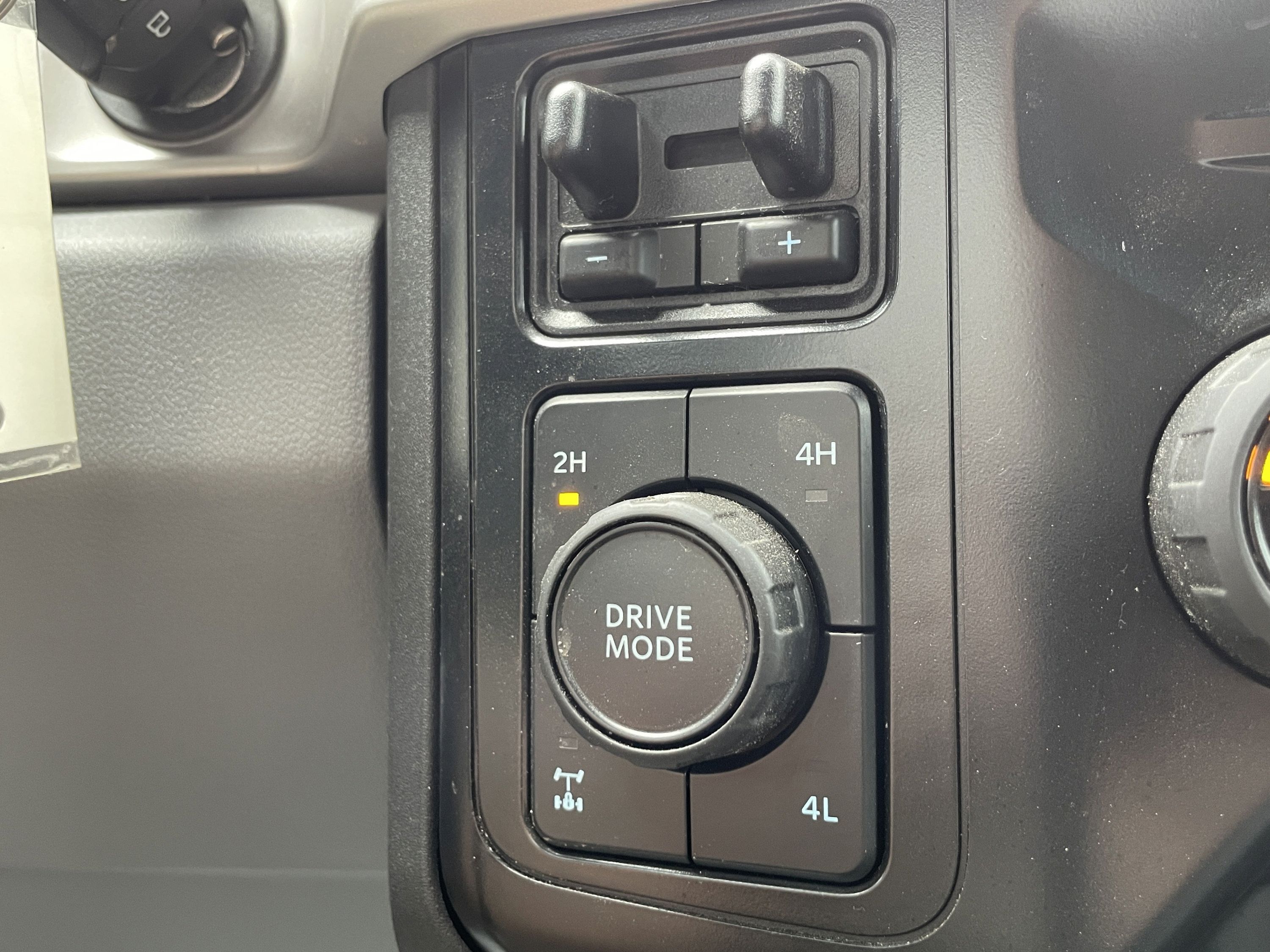 Used 2024 Ford F350 XL AWD/4WD image 24