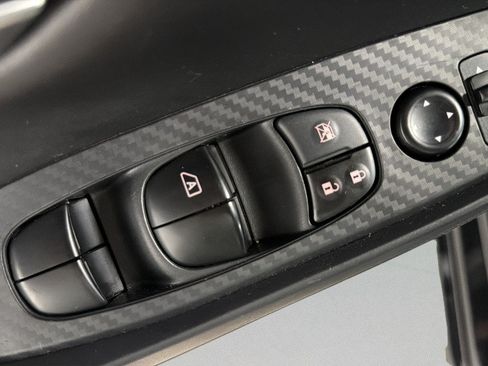 Used 2025 Nissan Sentra SV FWD image 15