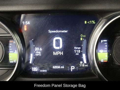 Used 2023 Jeep Wrangler Unlimited Sahara w/ Cold Weather Group image 28