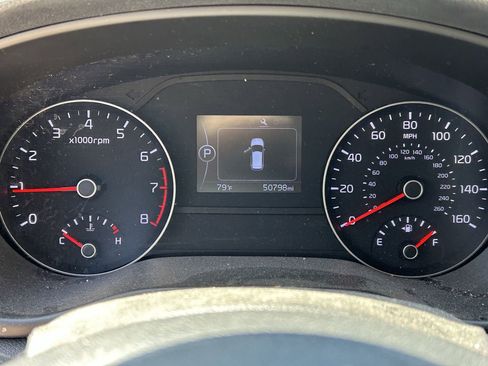 Used 2019 Kia Sportage LX image 10