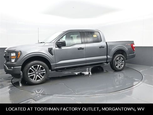 Used 2023 Ford F150 XL w/ STX Appearance Package image 5
