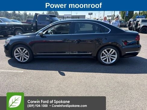 Used 2017 Volkswagen Passat 1.8T SE FWD image 9